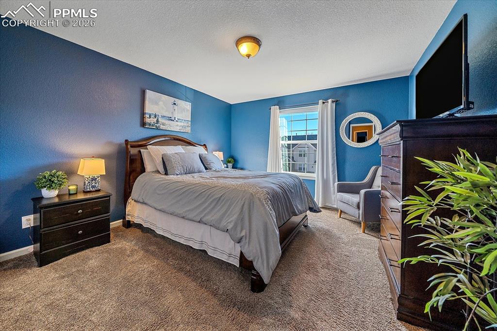 Image 25 of 50: Bedroom 2