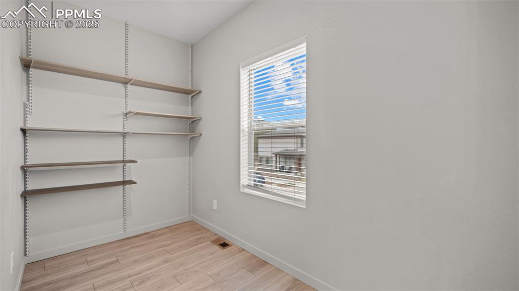 Image 14 of 40: Storage