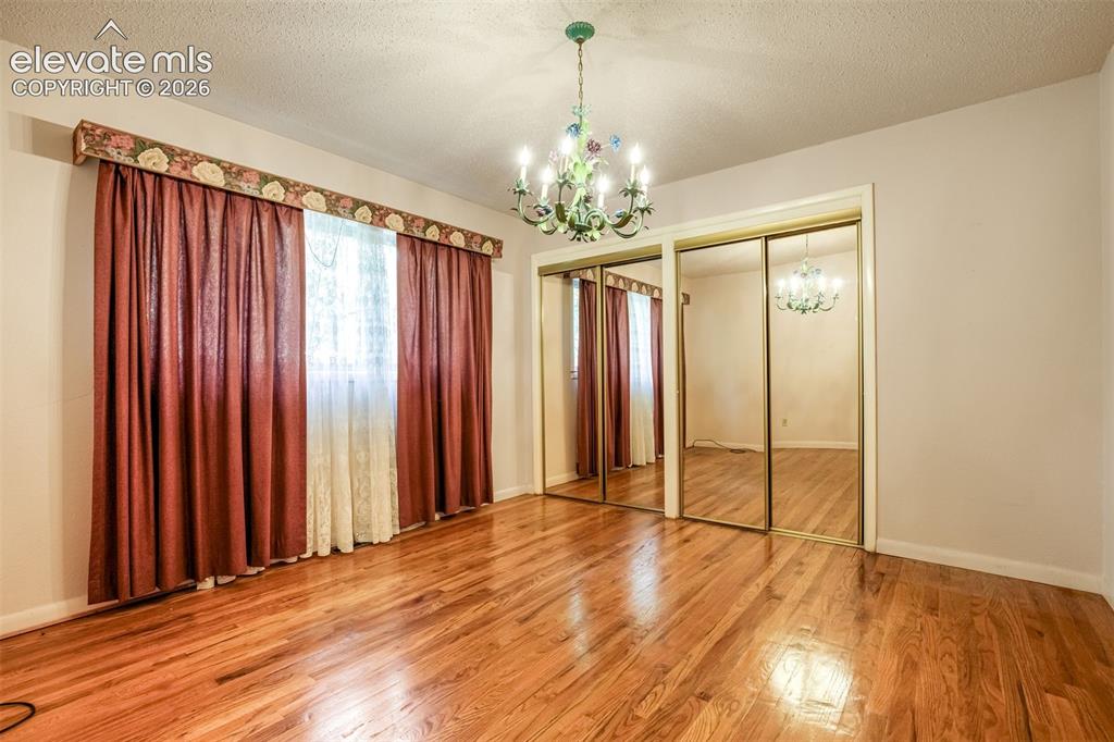 Image 7 of 11: Bedroom 2
