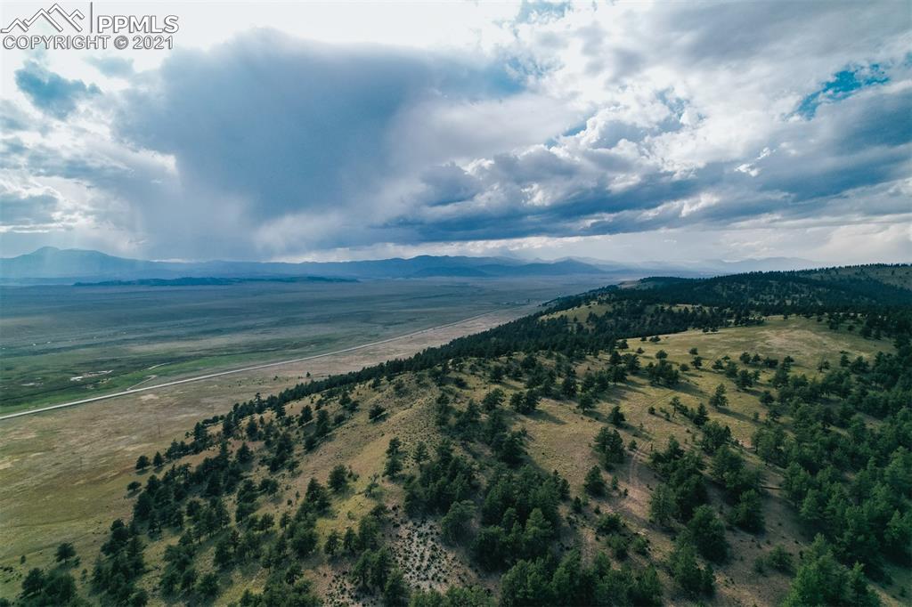 Listing 9518251, Image 36 of 43