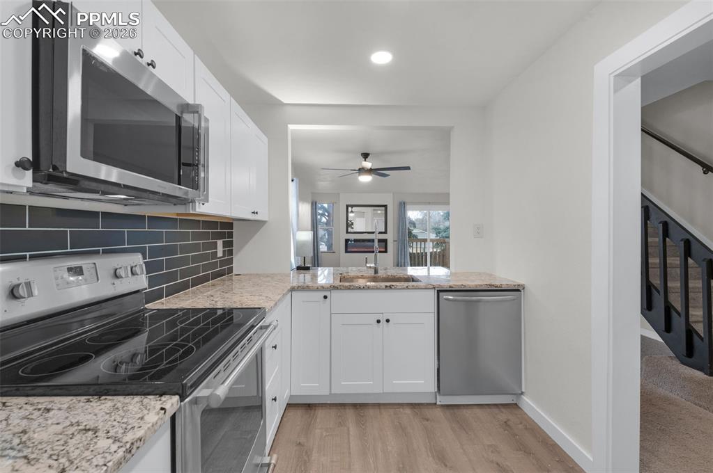 Image 2 of 50: Newer Stainless Steel Appliances