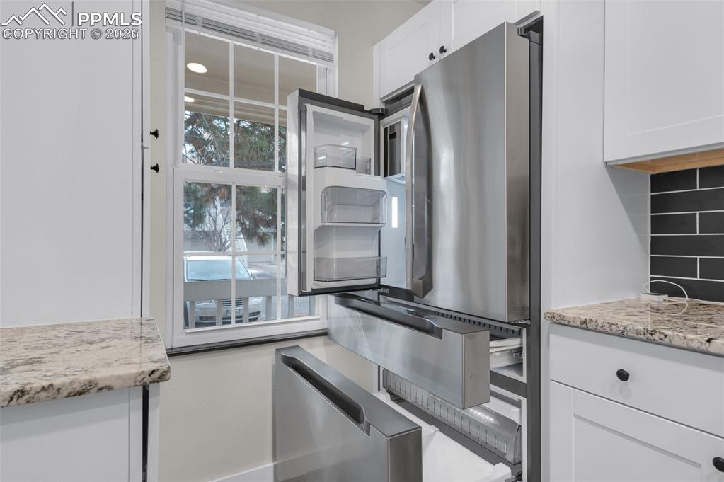 Image 7 of 50: French Door Refrigerator
