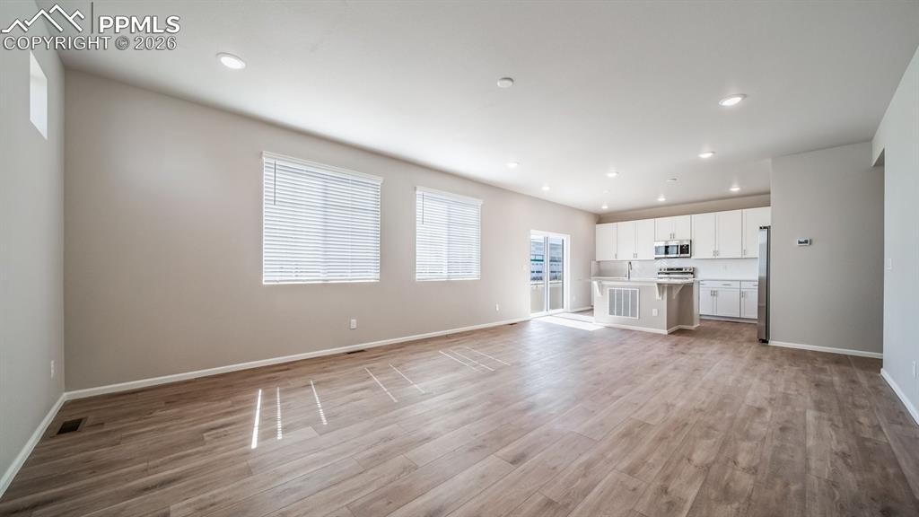 Image 10 of 39: Photos of a model home