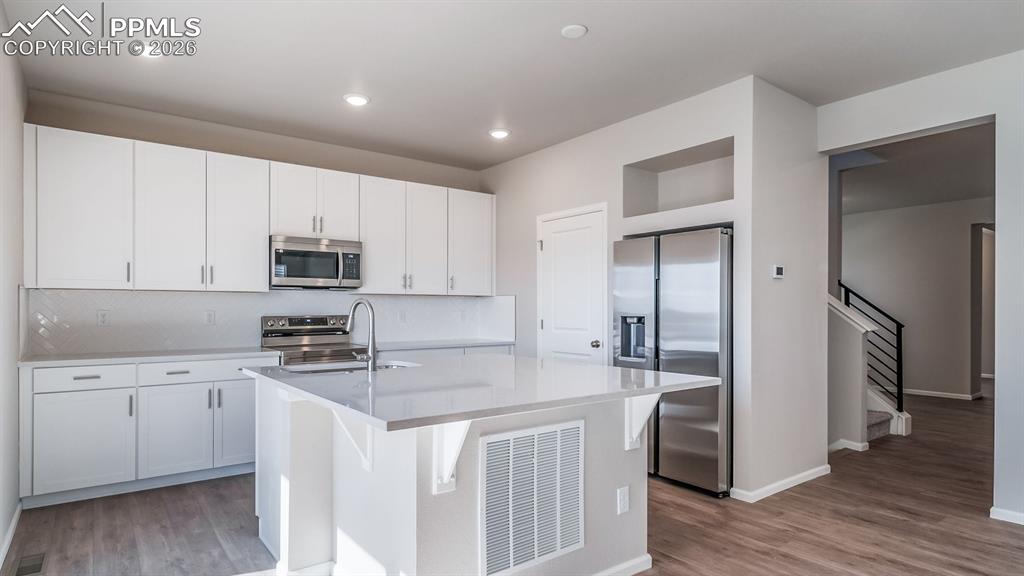 Image 13 of 39: Photos of a model home