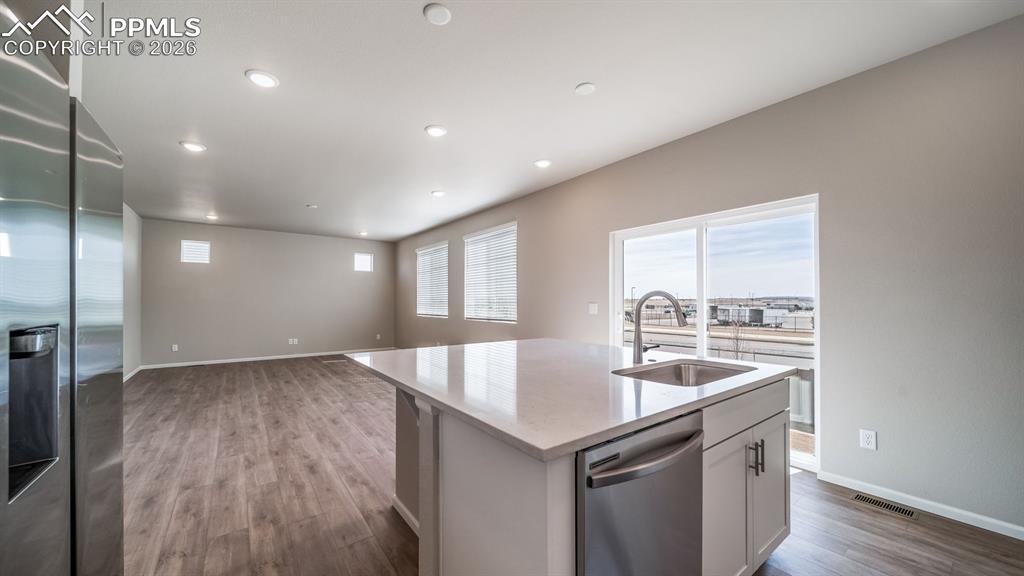 Image 16 of 39: Photos of a model home