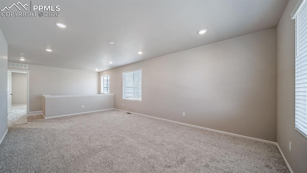 Image 23 of 39: Photos of a model home