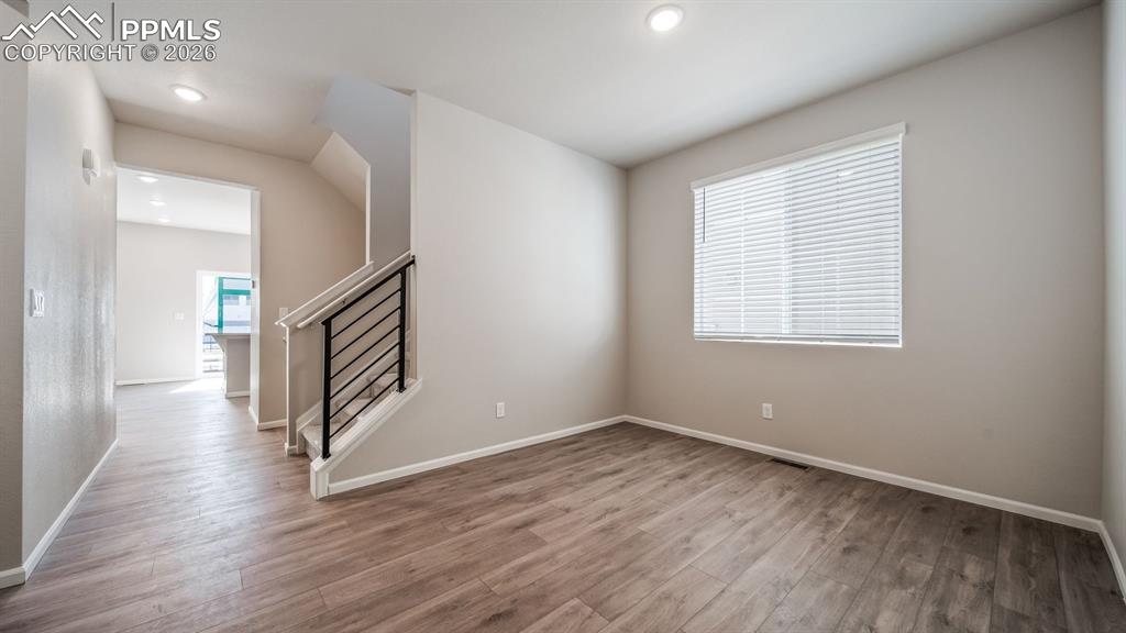Image 5 of 39: Photos of a model home
