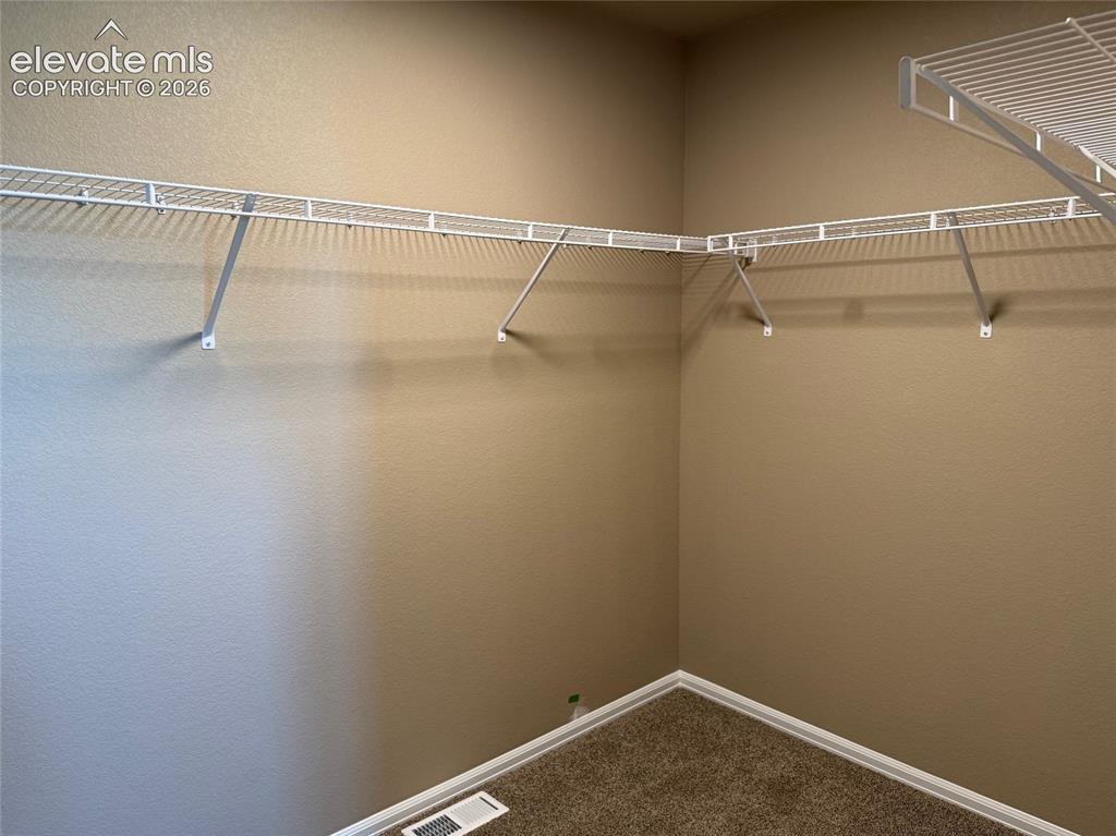 Image 16 of 29: Closet