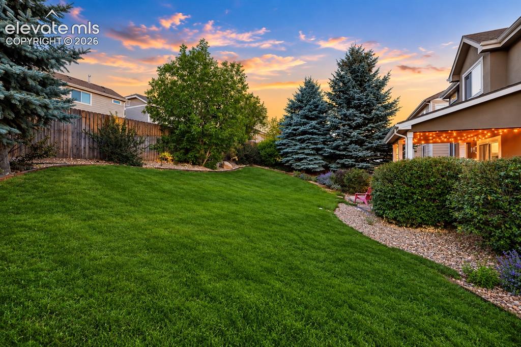 Image 15 of 50: Plenty of outdoor space creates possibilities for play, pets, gardening and