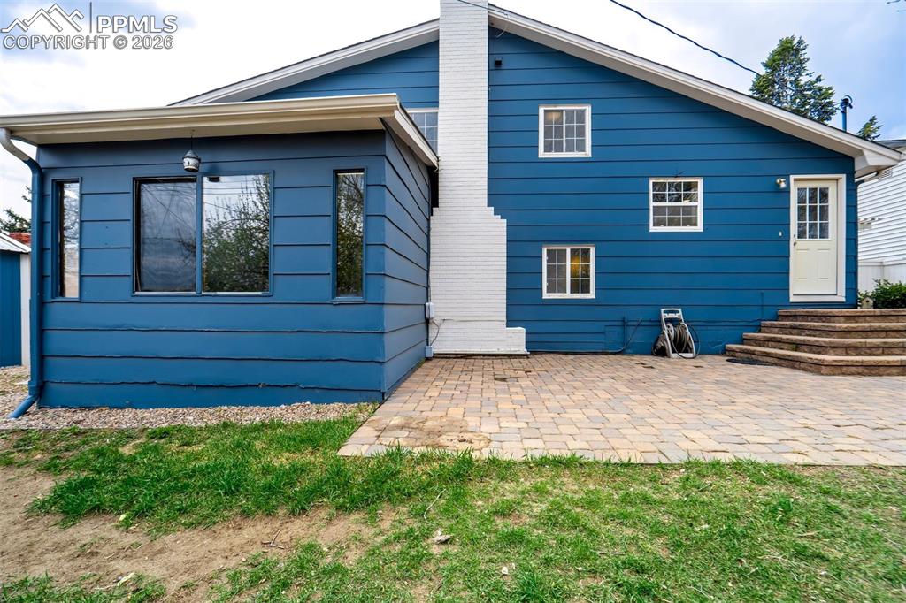 Image 33 of 47: Back of Structure