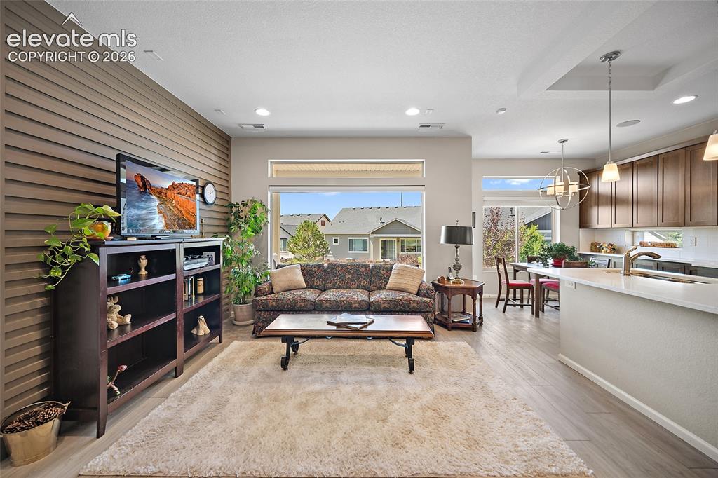 Image 4 of 24: Living Room