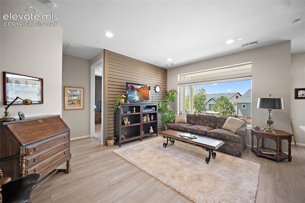 Image 5 of 24: Living Room