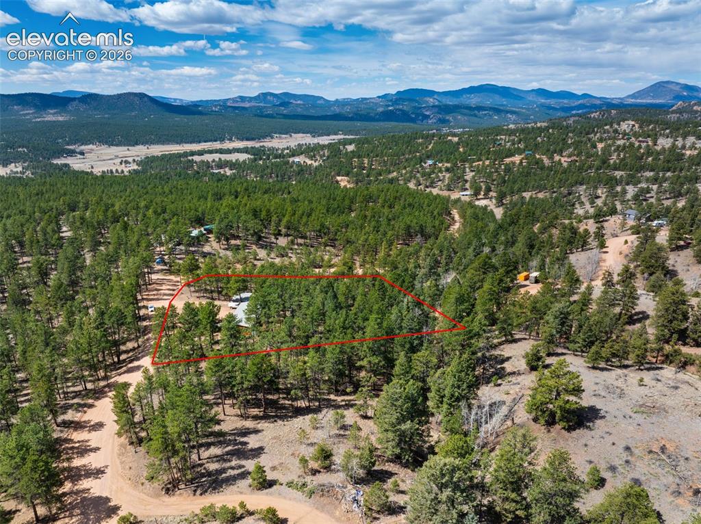 Image 33 of 34: Property Lines are Approximate and not a survey