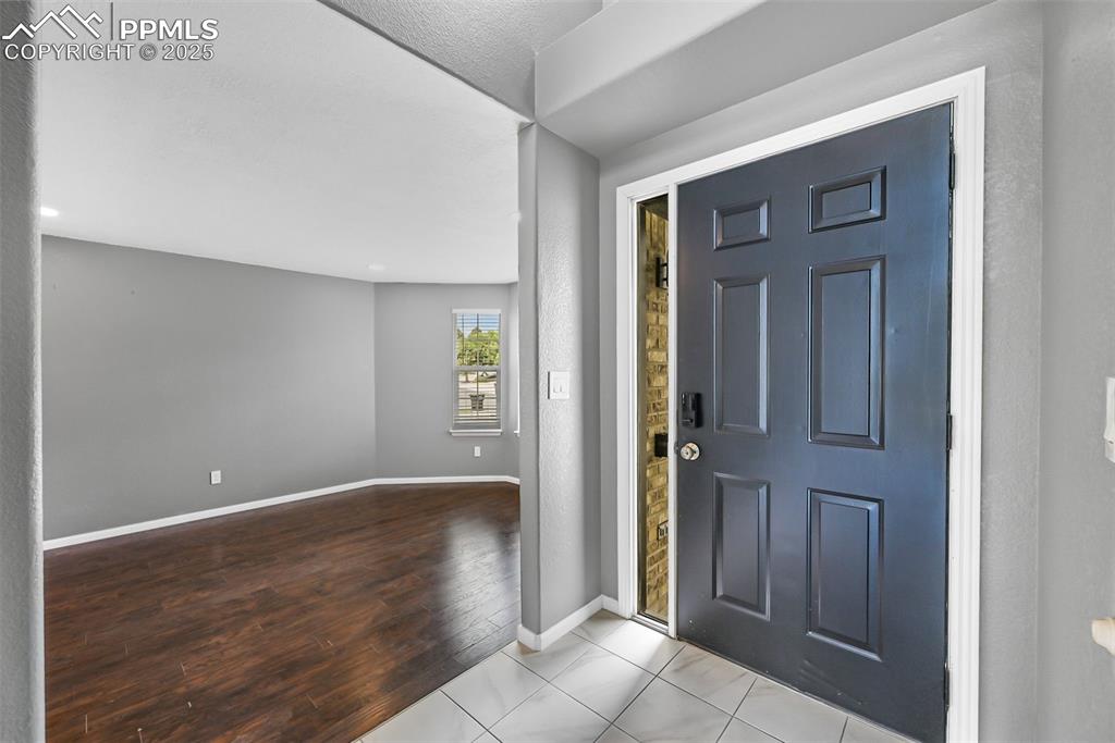 Image 12 of 42: Entry