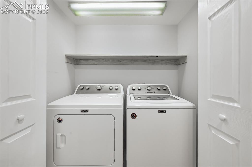 Image 39 of 42: Laundry