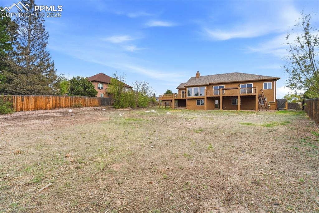 Image 38 of 44: Back of Structure