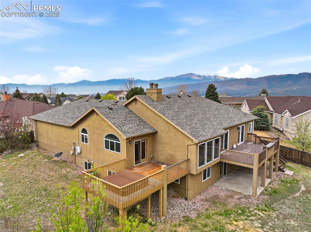 Image 39 of 44: Back of Structure