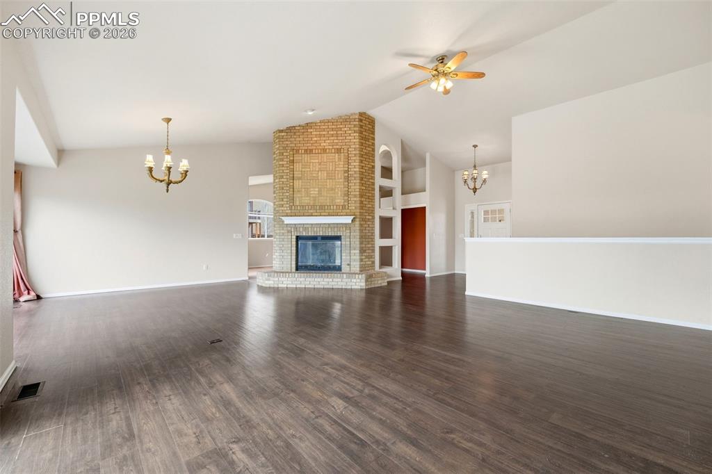 Image 5 of 44: Living Room