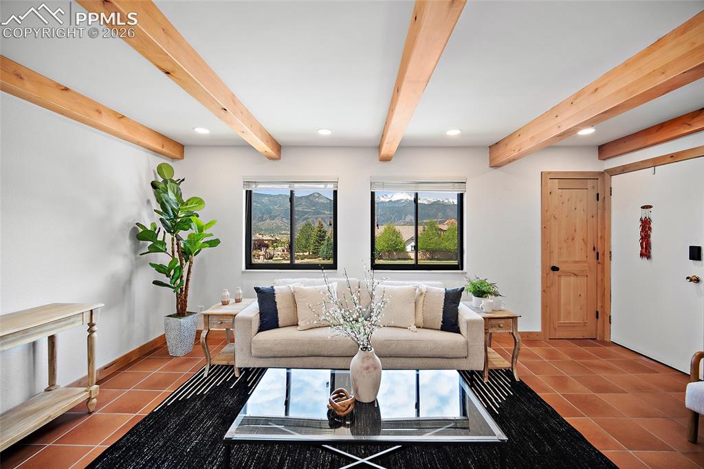 Image 8 of 41: Alderwood beams and trim.