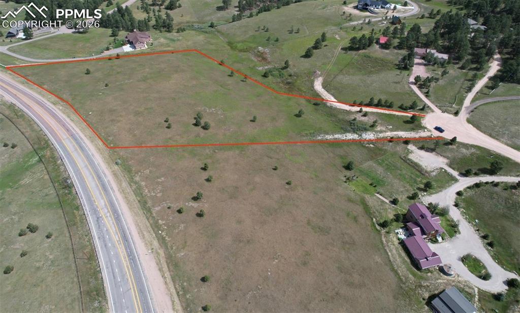 Image 5 of 29: Property Lines are Approximate and not a survey