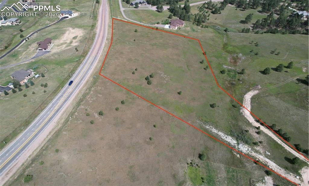 Image 7 of 29: Property Lines are Approximate and not a survey