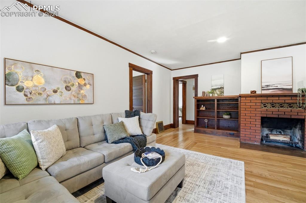 Image 7 of 49: Front of Structure