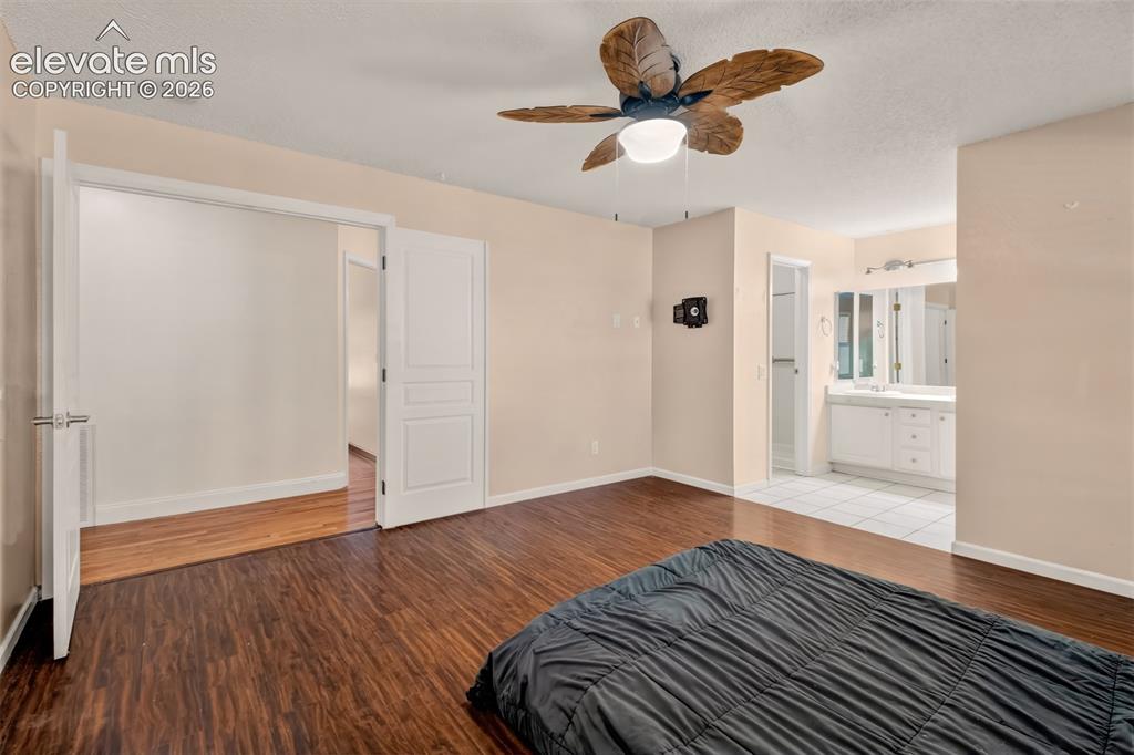 Image 19 of 46: Master Bedroom
