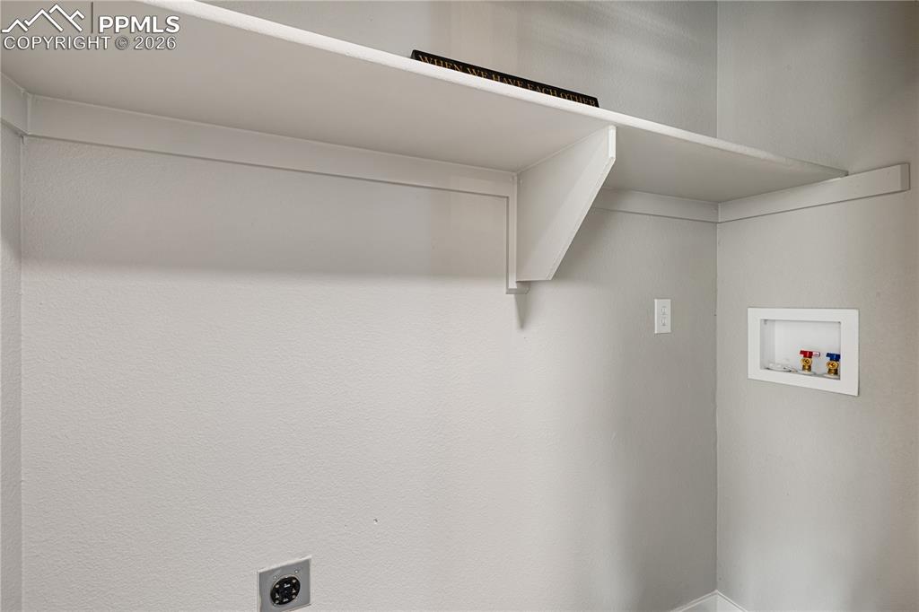 Image 13 of 39: Laundry