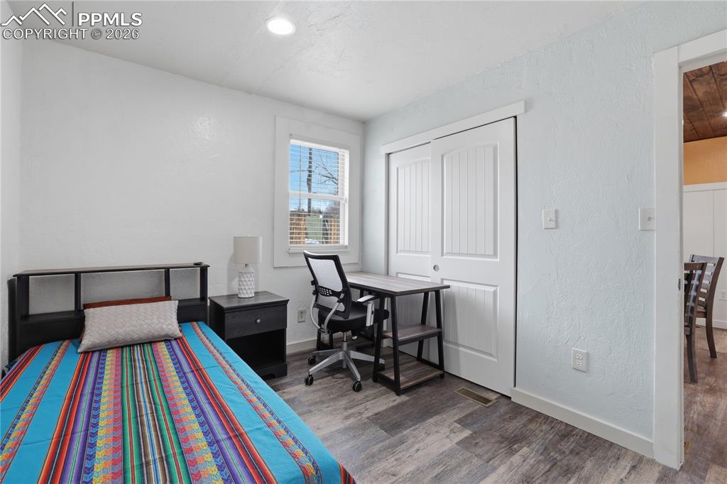 Image 19 of 36: No Description Available