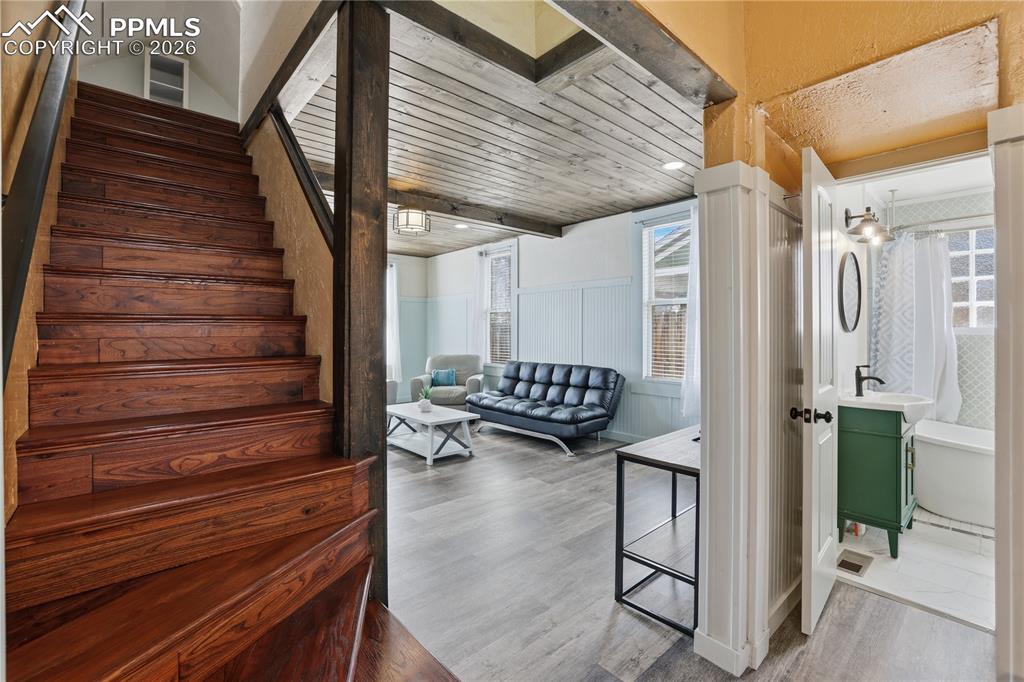 Image 22 of 36: No Description Available