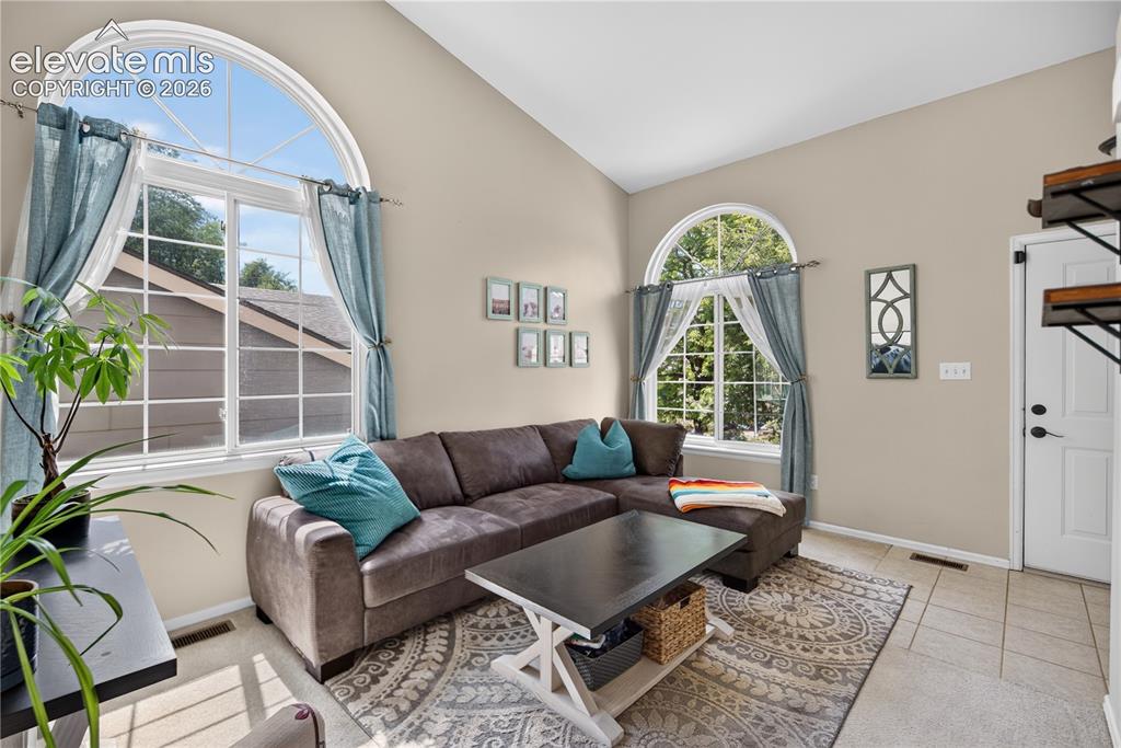Image 6 of 22: Living Room