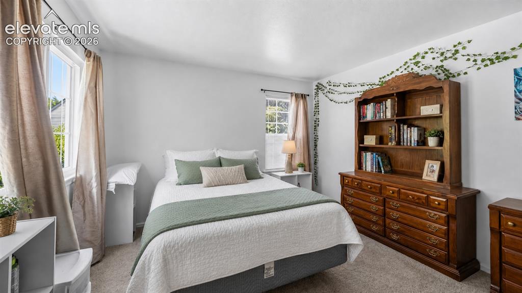 Image 15 of 23: Bedroom