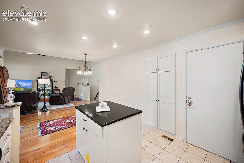 Image 18 of 48: Open floor plan. No divider.