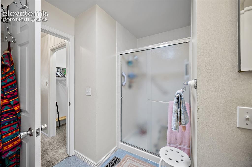 Image 22 of 48: Master Bathroom