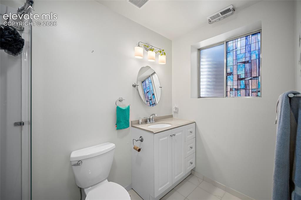 Image 40 of 48: Lower Level BaAthroom