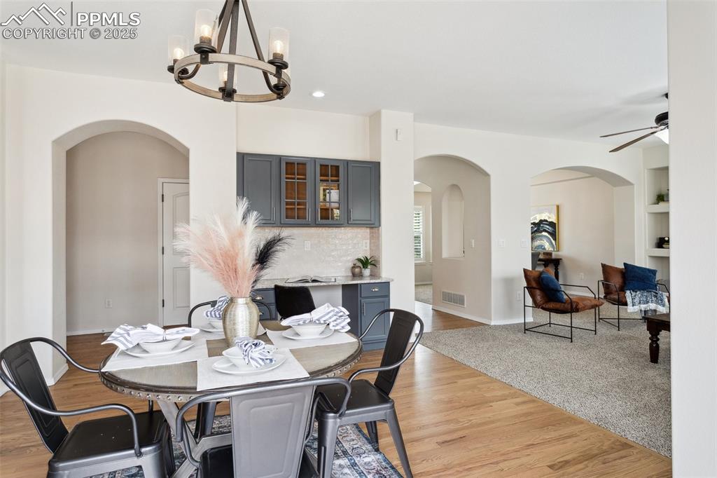 Image 7 of 44: Dining Area