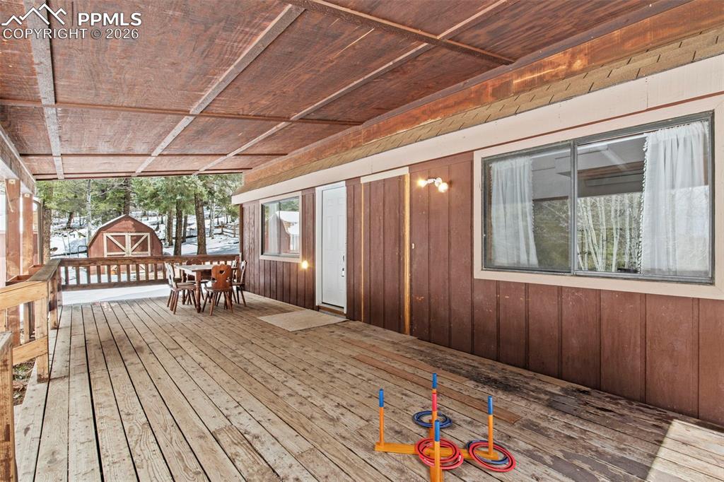 Image 50 of 50: Deck