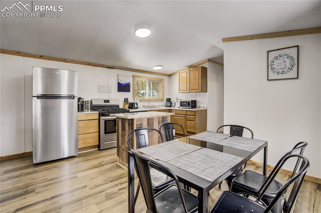 Image 40 of 44: 2nd Residence