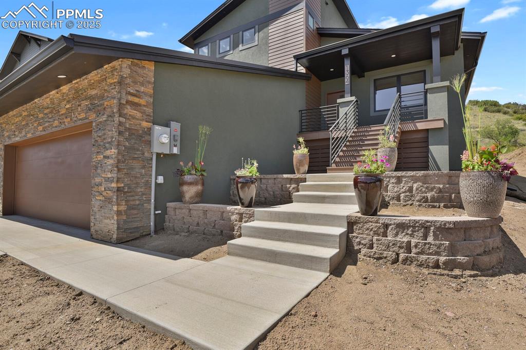 Image 3 of 49: Front of Structure