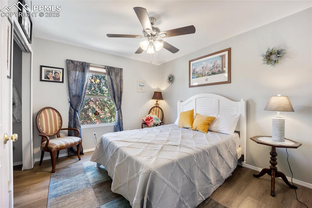 Image 20 of 49: Bedroom