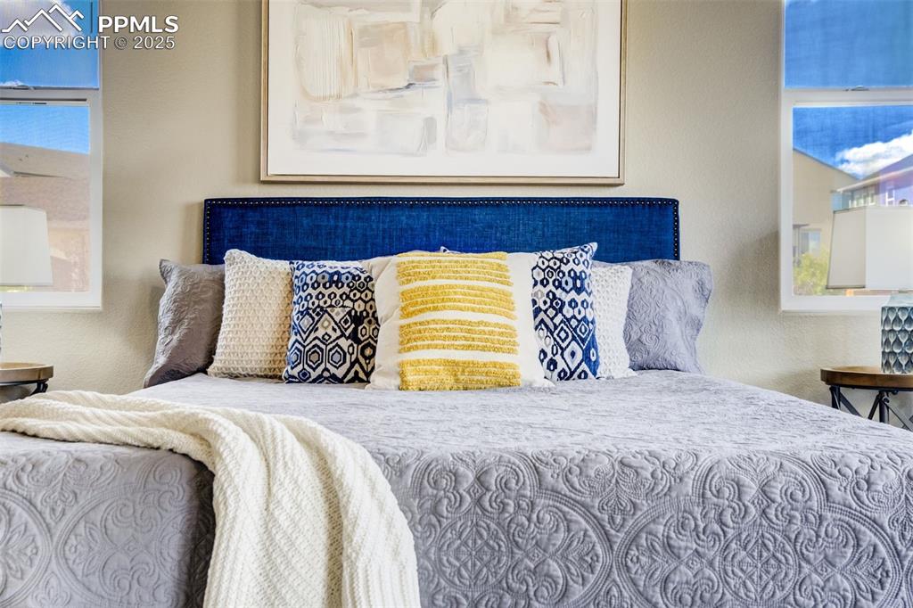 Image 18 of 41: Bedroom