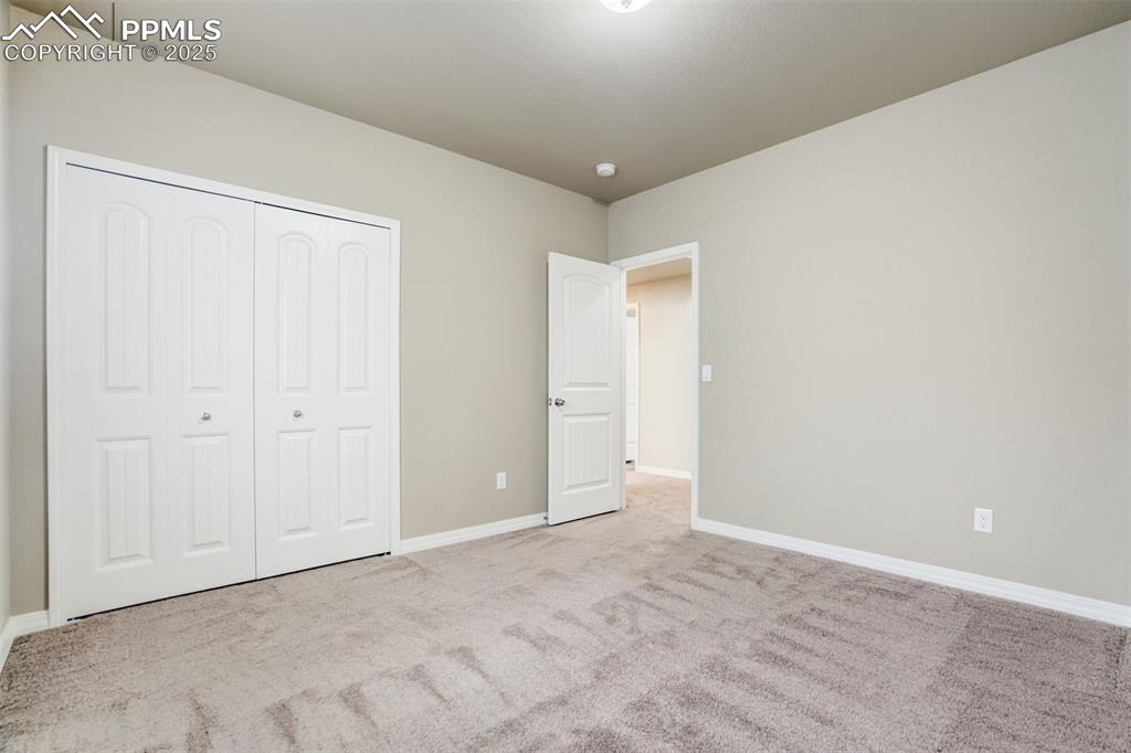 Image 36 of 41: Bedroom