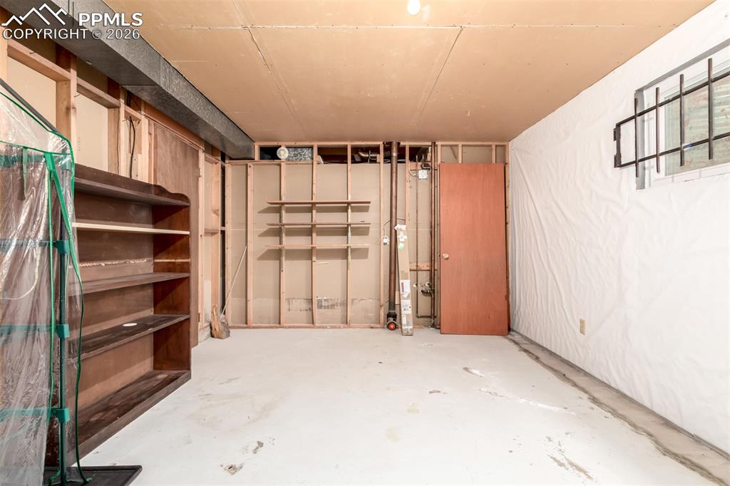 Image 34 of 38: Basement