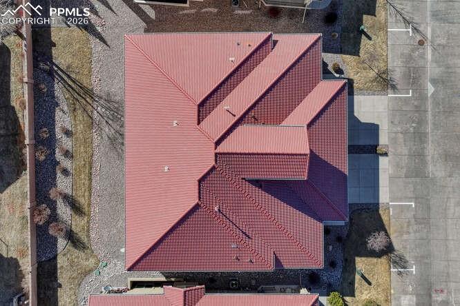 Image 31 of 41: Aerial view of the home with it