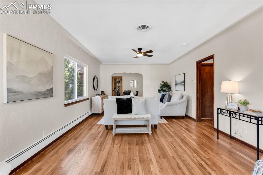 Image 8 of 36: Living Room