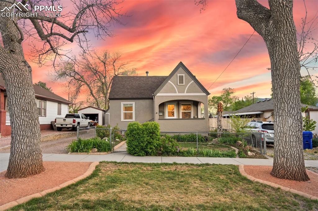 Image 1 of 40: Front of Structure