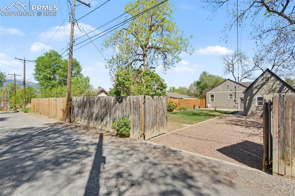 Image 39 of 40: Other