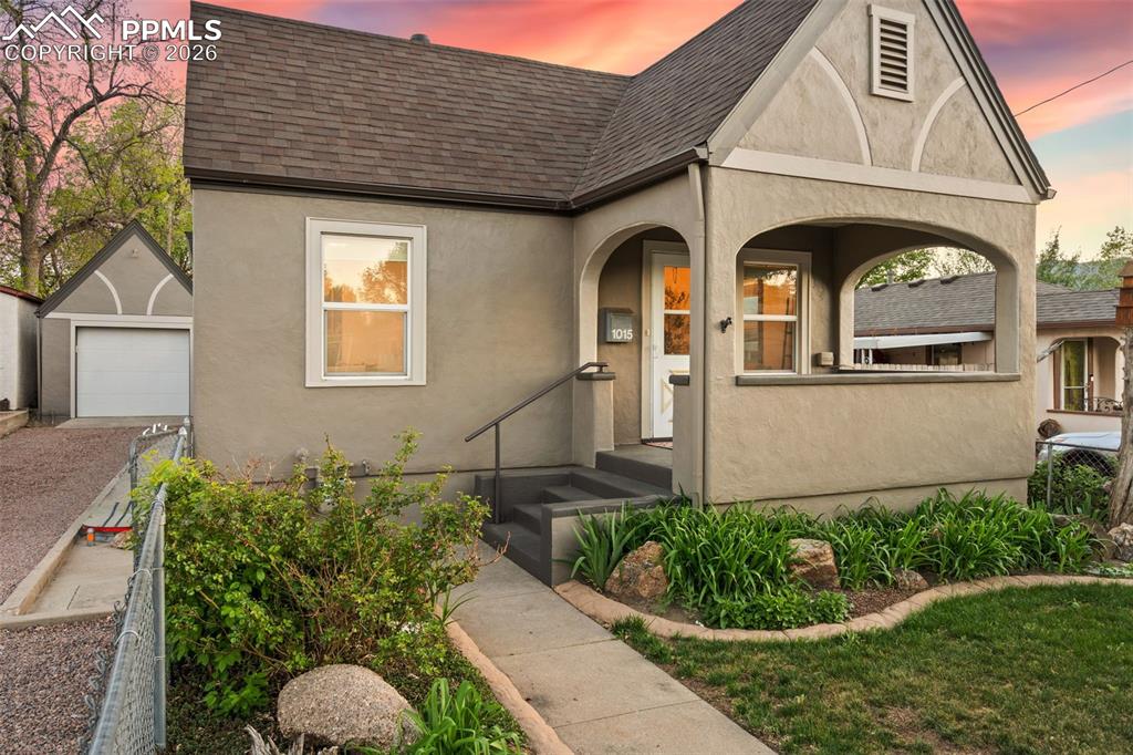 Image 4 of 40: Front of Structure