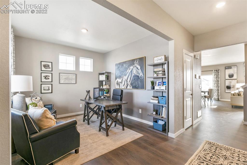 Listing 9556206, Image 3 of 27