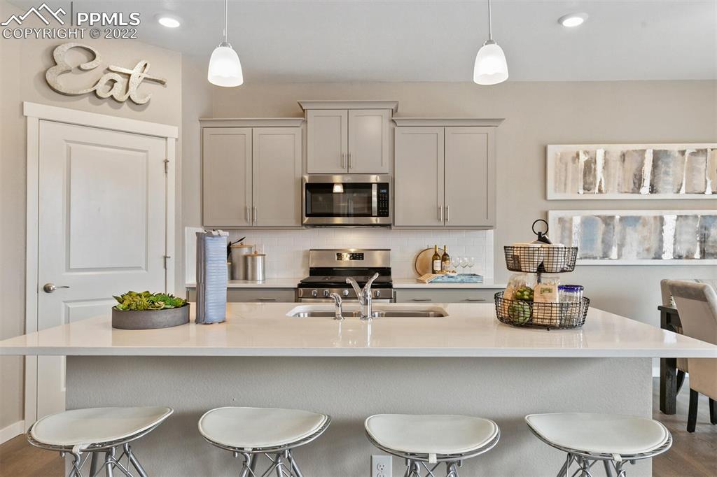 Listing 9556206, Image 9 of 27